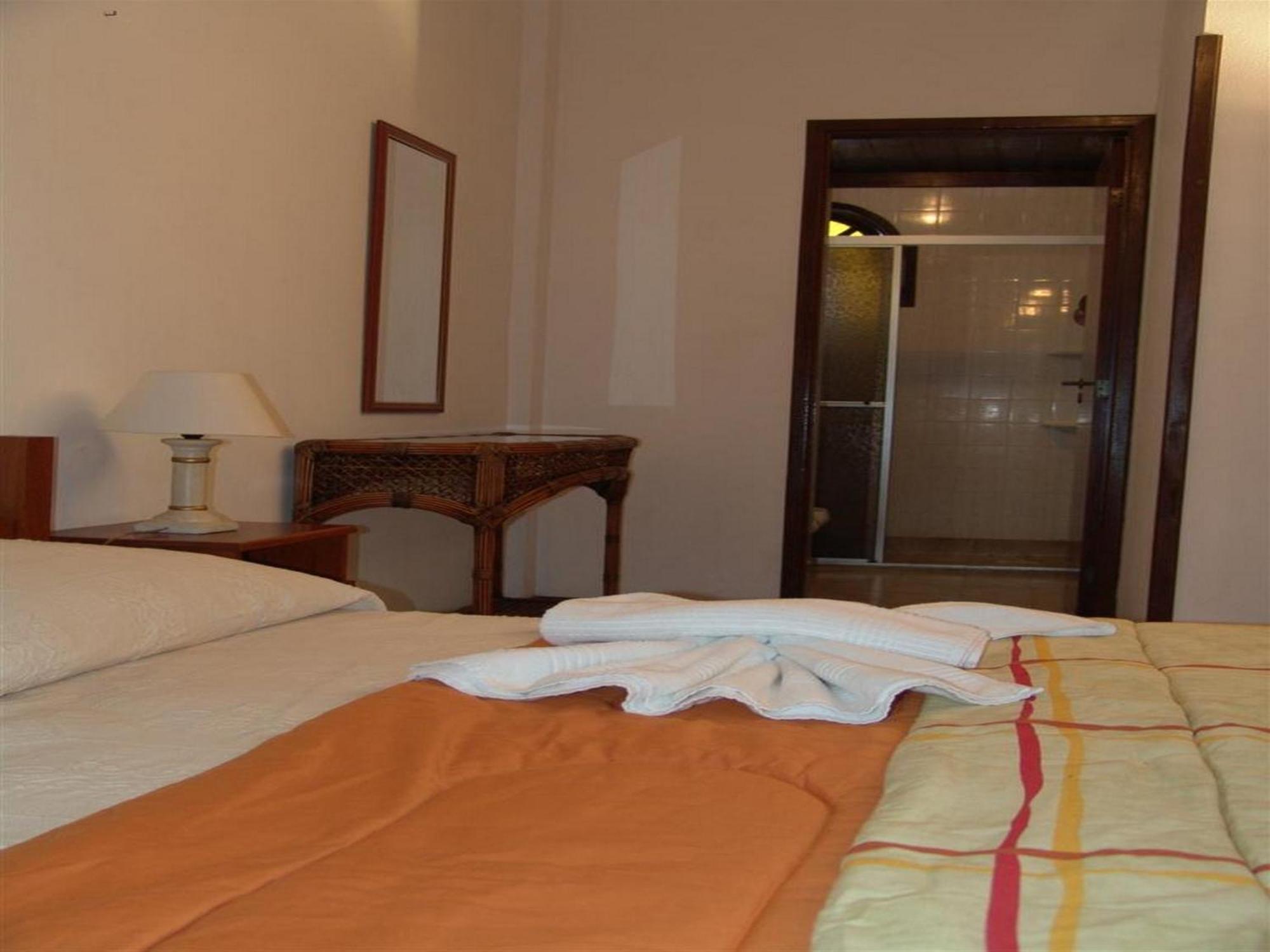 La Alhambra Apart Hotel Florianópolis Δωμάτιο φωτογραφία